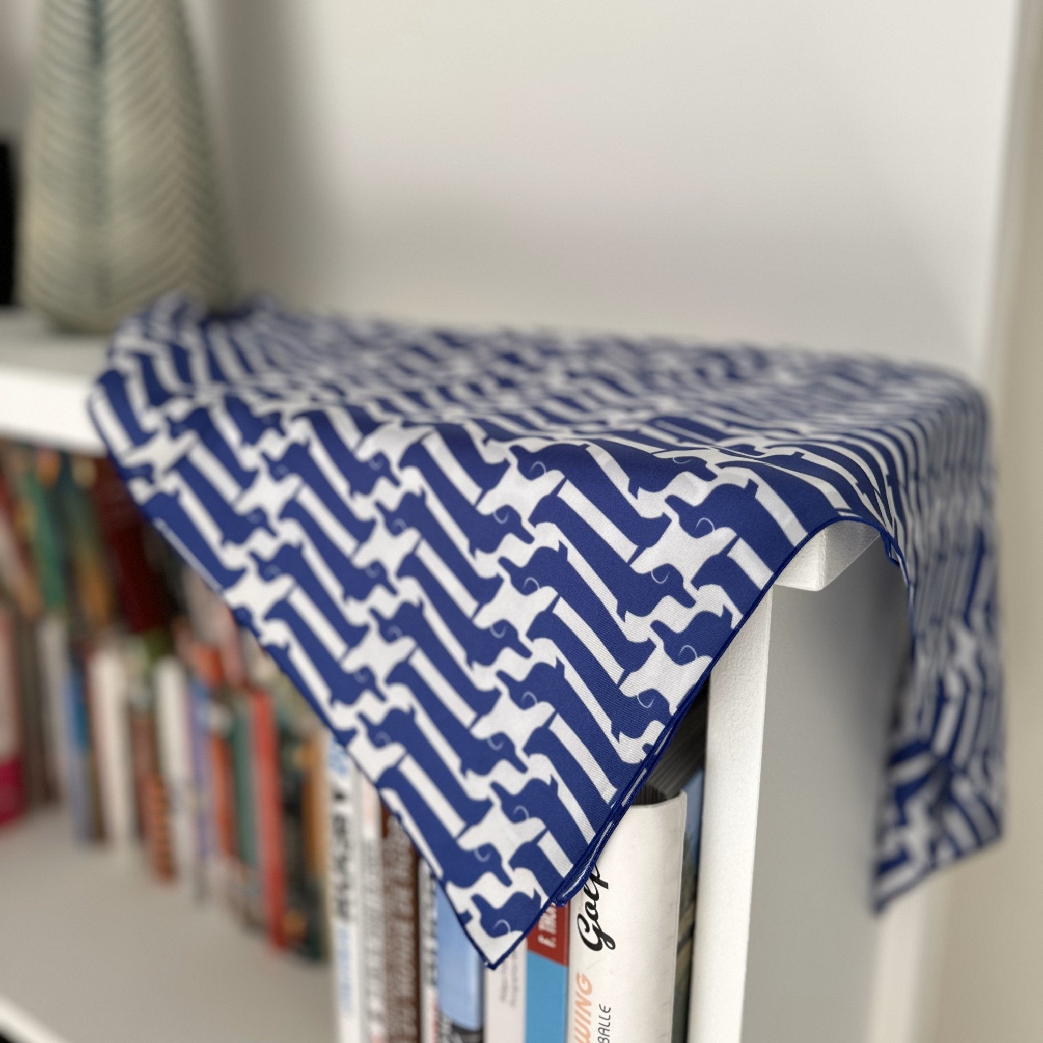 Carré soie "Miss Marcelle" - Sausage Paris